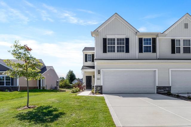 7075 Grant St, Merrillville, IN 46410