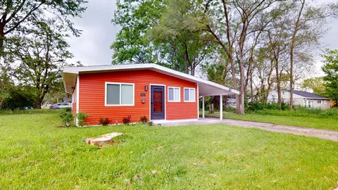 737 E 47th Ave, Gary, IN 46409