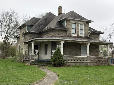 129 W Prairie St, Goodland, IN 47948