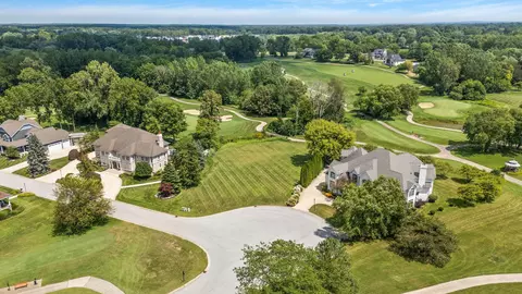 1441 Nelson Dr, Chesterton, IN 46304 photo 2