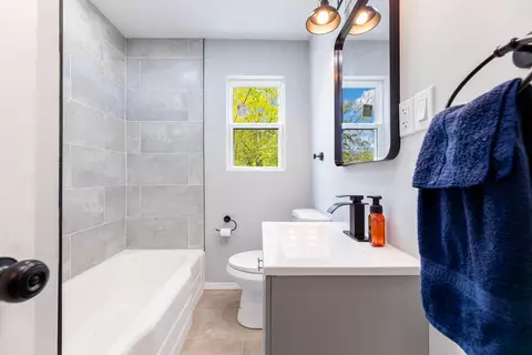 Bath - 3671 Connecticut St, Gary, IN 46409 photo 1 of 3
