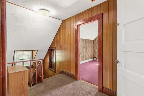 Entry Way - 307 E Oneida St, La Crosse, IN 46348 photo 2 of 3