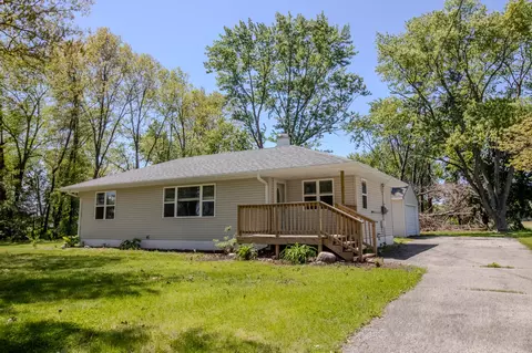 6175 S John St, North Judson, IN 46366