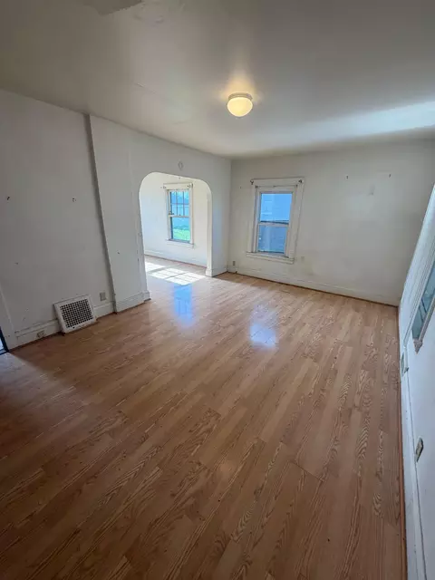 Living - 809 Pierce St, Gary, IN 46402 photo 2 of 2