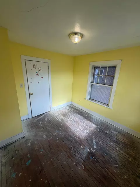 Bedroom - 809 Pierce St, Gary, IN 46402 photo 4 of 4