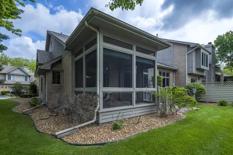 Exterior - 1620 Cherry Blossom Dr #3, Munster, IN 46321 photo 6 of 7