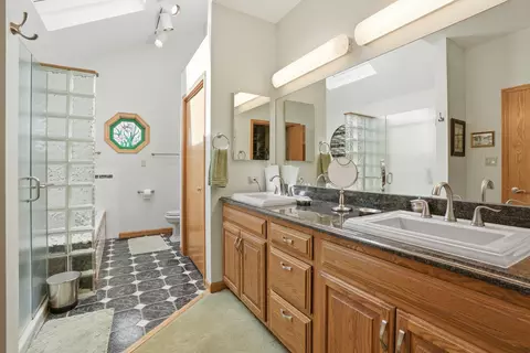 Bath - 2385 Samuelson Rd, Portage, IN 46368 photo 1 of 5