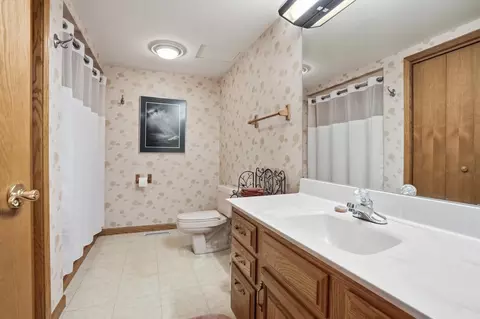 Bath - 2385 Samuelson Rd, Portage, IN 46368 photo 5 of 5