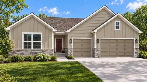 1857 Lambrusco Dr, Valparaiso, IN 46385