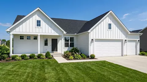 2755 Calabria Ln, Valparaiso, IN 46385