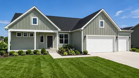 2755 Calabria Ln, Valparaiso, IN 46385