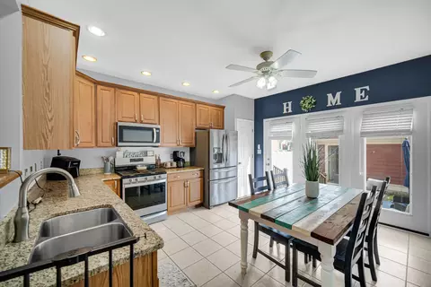 Kitchen - 1163 Burns Blvd, Burns Harbor, IN 46304 photo 1 of 3