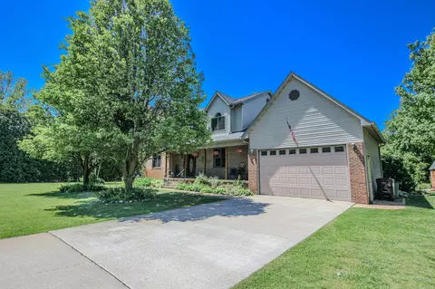 11794 N Michelle Dr, Wheatfield, IN 46392