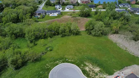9245 Sublime Ct, Saint John, IN 46373