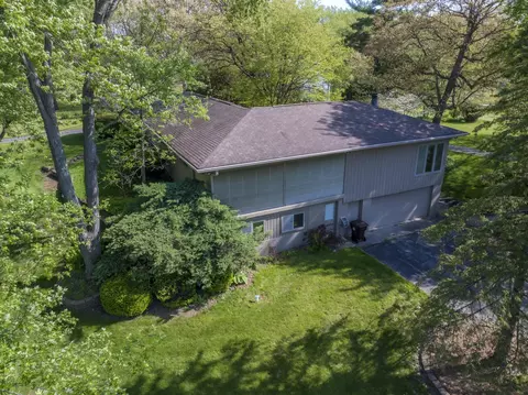 12221 Wicker Ave, Cedar Lake, IN 46303