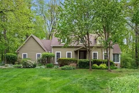 3493 N Kama Dr, La Porte, IN 46350