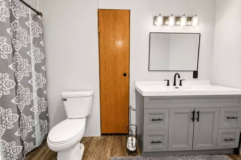 Bath - 9804 N 490 #50, De Motte, IN 46310 photo 1 of 2