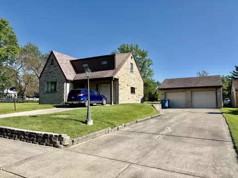 216 Berens St, Dyer, IN 46311