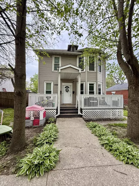 2480 Sullivan St, Lake Station, IN 46405