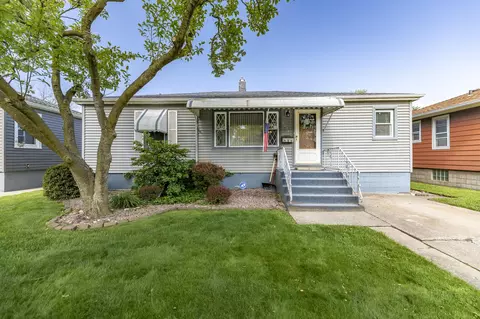 7034 Colorado Ave, Hammond, IN 46323