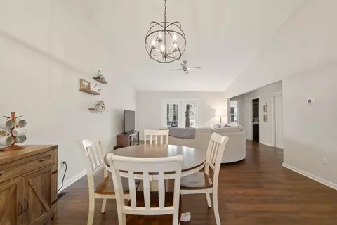 Dining - 2037 Texas St, Chesterton, IN 46304 photo 2 of 3