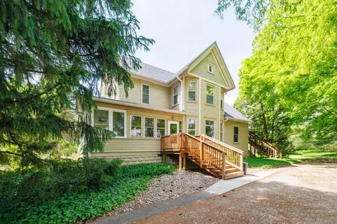 308 E Iroquois St, Kentland, IN 47951