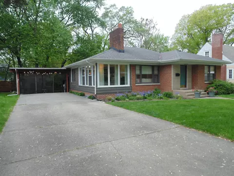1050 Vermillion St, Gary, IN 46403