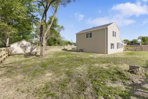 Exterior - 1181 Porter St, Gary, IN 46406 photo 8 of 10
