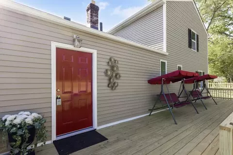 Exterior - 1181 Porter St, Gary, IN 46406 photo 6 of 10