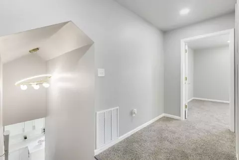Entry Way - 1181 Porter St, Gary, IN 46406 photo 4 of 4