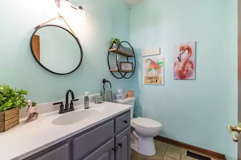 Bath - 236 N Elgin St, Griffith, IN 46319 photo 1 of 4
