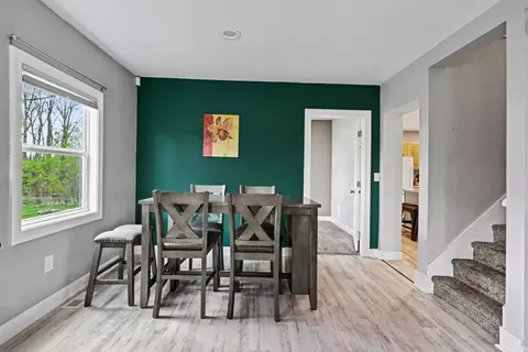 Dining - 8629 E Hatchery Rd, Syracuse, IN 46567 photo 1 of 2