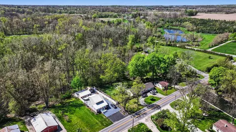 View/Area - 8629 E Hatchery Rd, Syracuse, IN 46567 photo 3 of 3