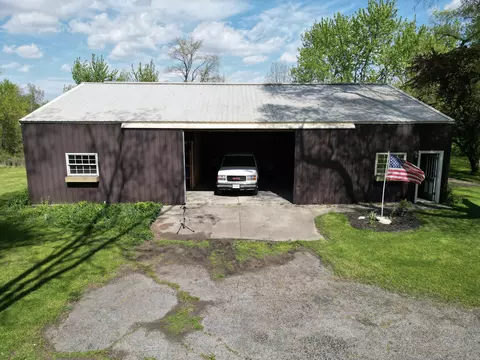 Exterior - 9014 E 129th Ave, Crown Point, IN 46307 photo 15 of 18