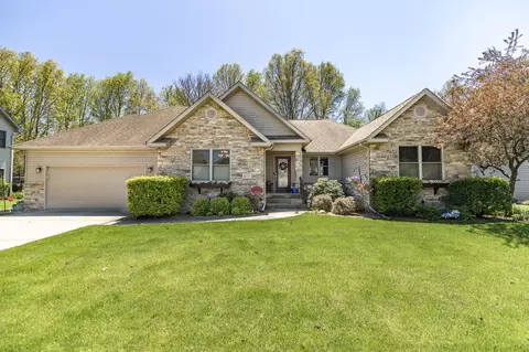 4171 Westwood Ln, Chesterton, IN 46304