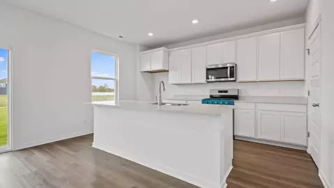 Kitchen - 7562 W 106th Pl, Crown Point, IN 46307 photo 2 of 3