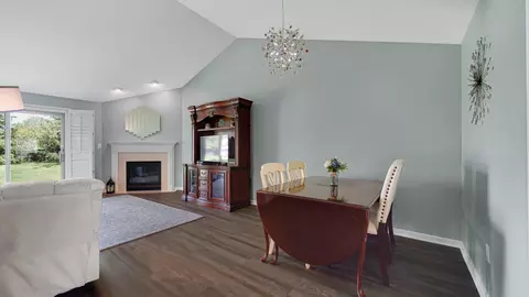 Dining - 956 Cornwallis Ln, Munster, IN 46321 photo 1 of 2