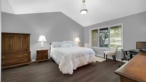 Bedroom - 956 Cornwallis Ln, Munster, IN 46321 photo 1 of 3
