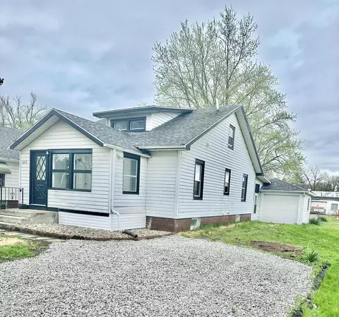 623 N Carroll Ave, Michigan City, IN 46360