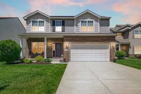 13190 Roosevelt Pl, Crown Point, IN 46307