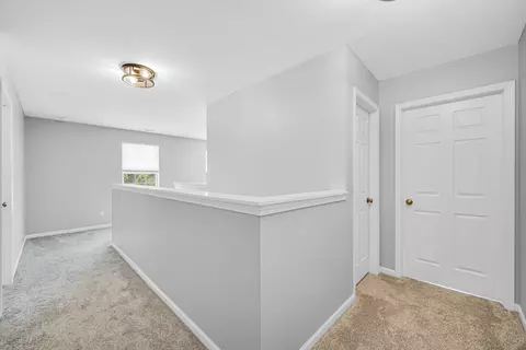 Entry Way - 13190 Roosevelt Pl, Crown Point, IN 46307 photo 4 of 4