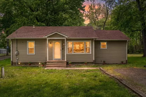 1301 S Cline Ave, Griffith, IN 46319