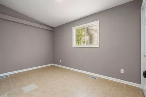 Bedroom - 1346 E 50th Ct, Gary, IN 46409 photo 2 of 2