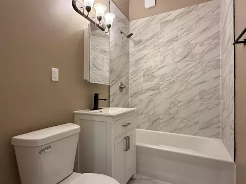 Bath - 1346 E 50th Ct, Gary, IN 46409 photo 1 of 2