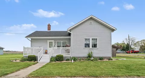 401 North St, Wheeler, IN 46393