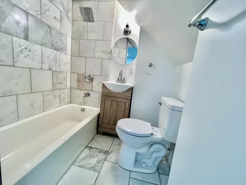 Bath - 4701 Connecticut St, Gary, IN 46409 photo 1 of 2