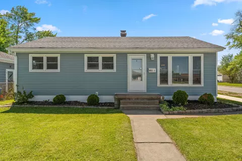 102 S Delaware St, Hobart, IN 46342