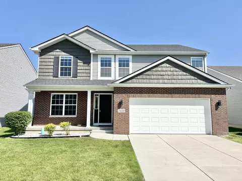 13233 Roosevelt Pl, Crown Point, IN 46307