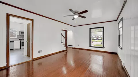 Living - 4647 Harrison St, Gary, IN 46408 photo 4 of 6