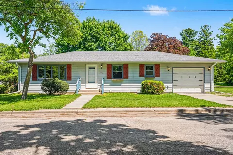 1007 H St, La Porte, IN 46350